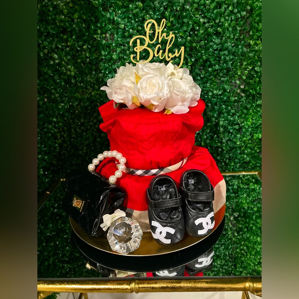 🎀BABY GIRL DIAPERCAKE , mom/dad to be 🎁